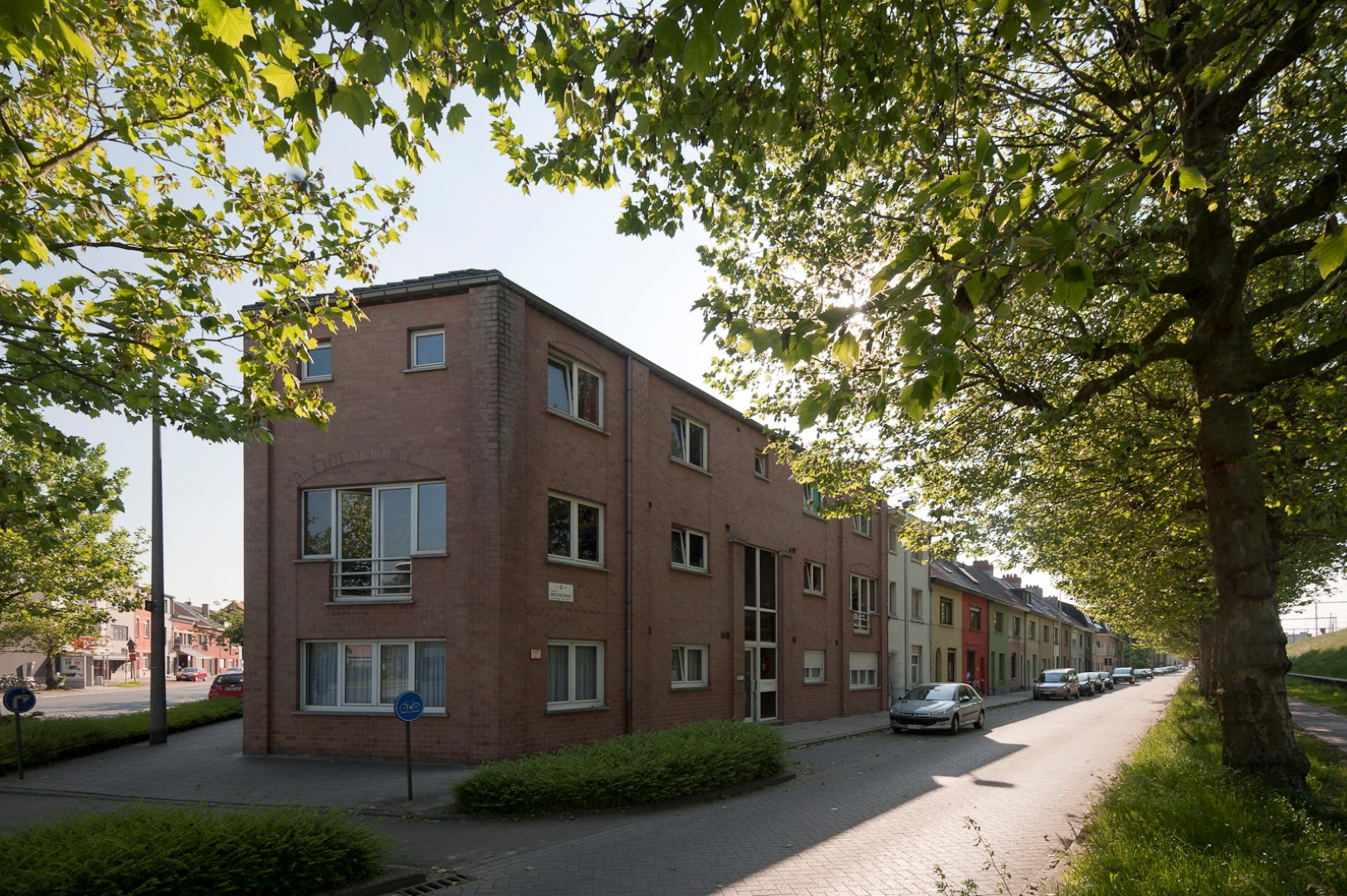 Gevelbeeld appartementsgebouw Achilles Musschestraat