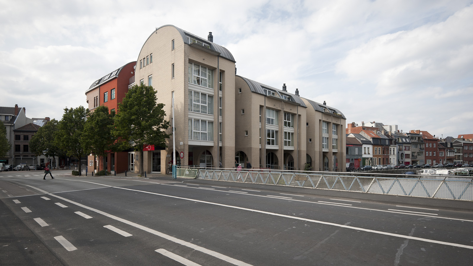 Achterleie - Sluizekenstraat Gevelbeeld appartementsgebouw Achterleie - Sluizekenstraat