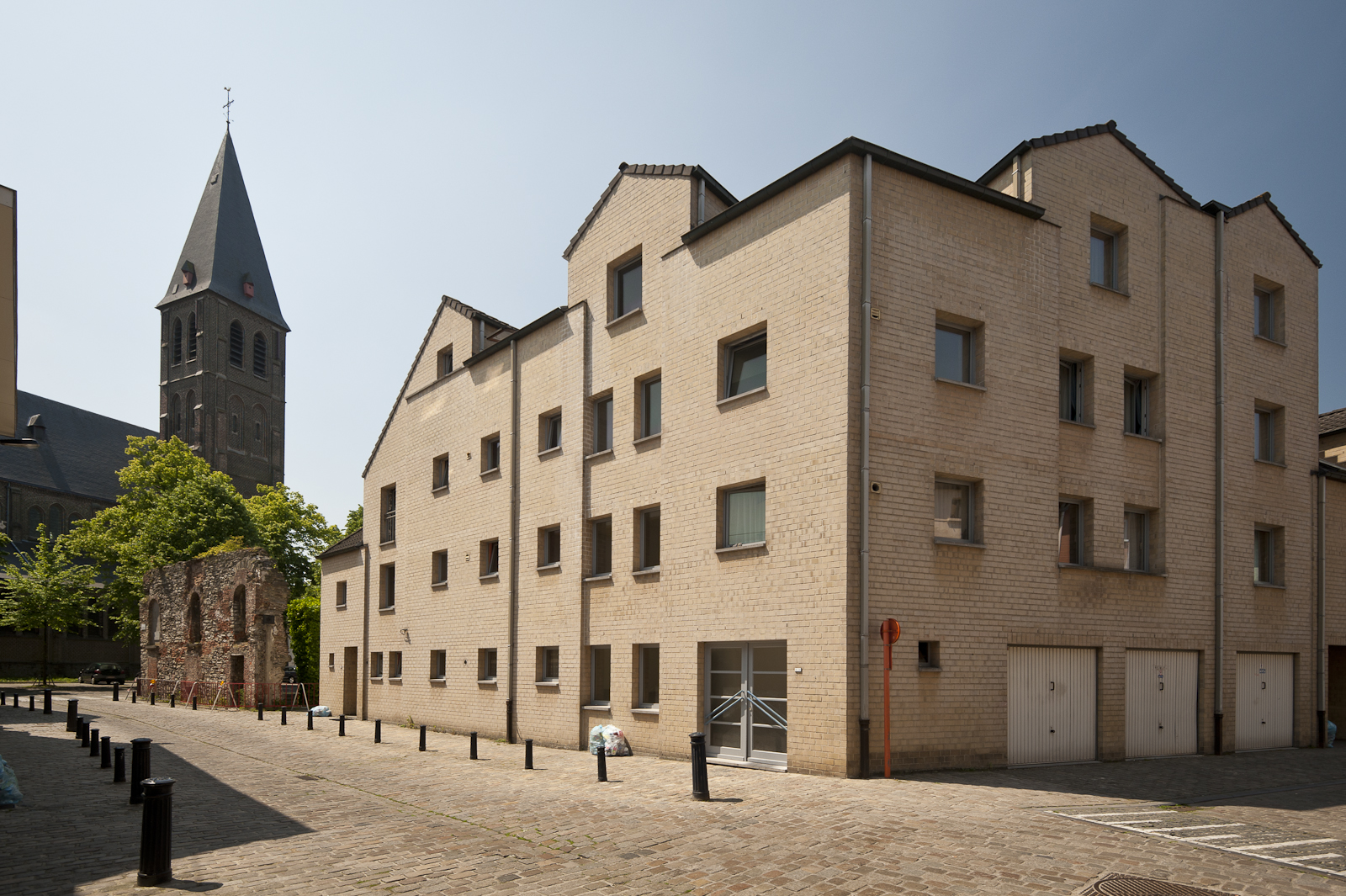 Buitenhof 22-34 Gevelbeeld van het appartementsgebouw Buitenhof 22-34