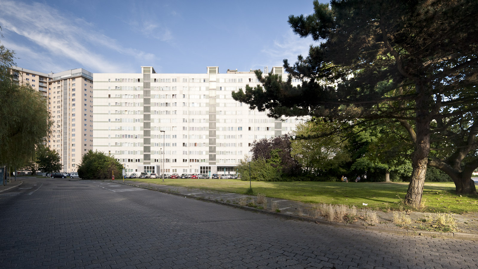 Residentie Elektra - Nekkersberglaan Gevelbeeld Residentie Elektra aan de Watersportbaan