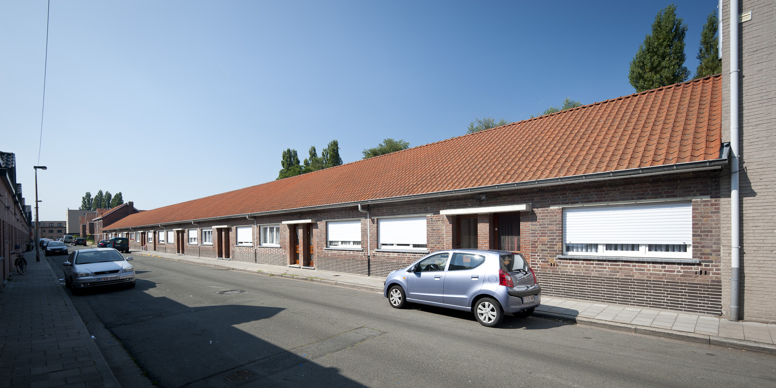 Geraniumstraat Bejaardenwoningen Gevelbeeld bejaardenwoningen Geraniumstraat