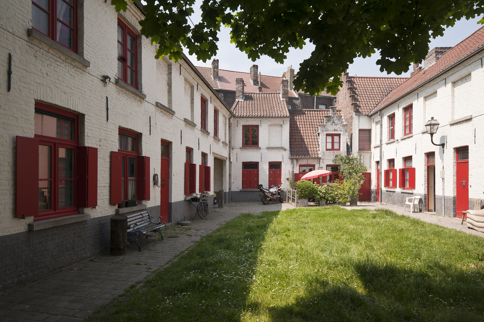 Meerhem Gevelbeeld beluikhuizen Meerhem