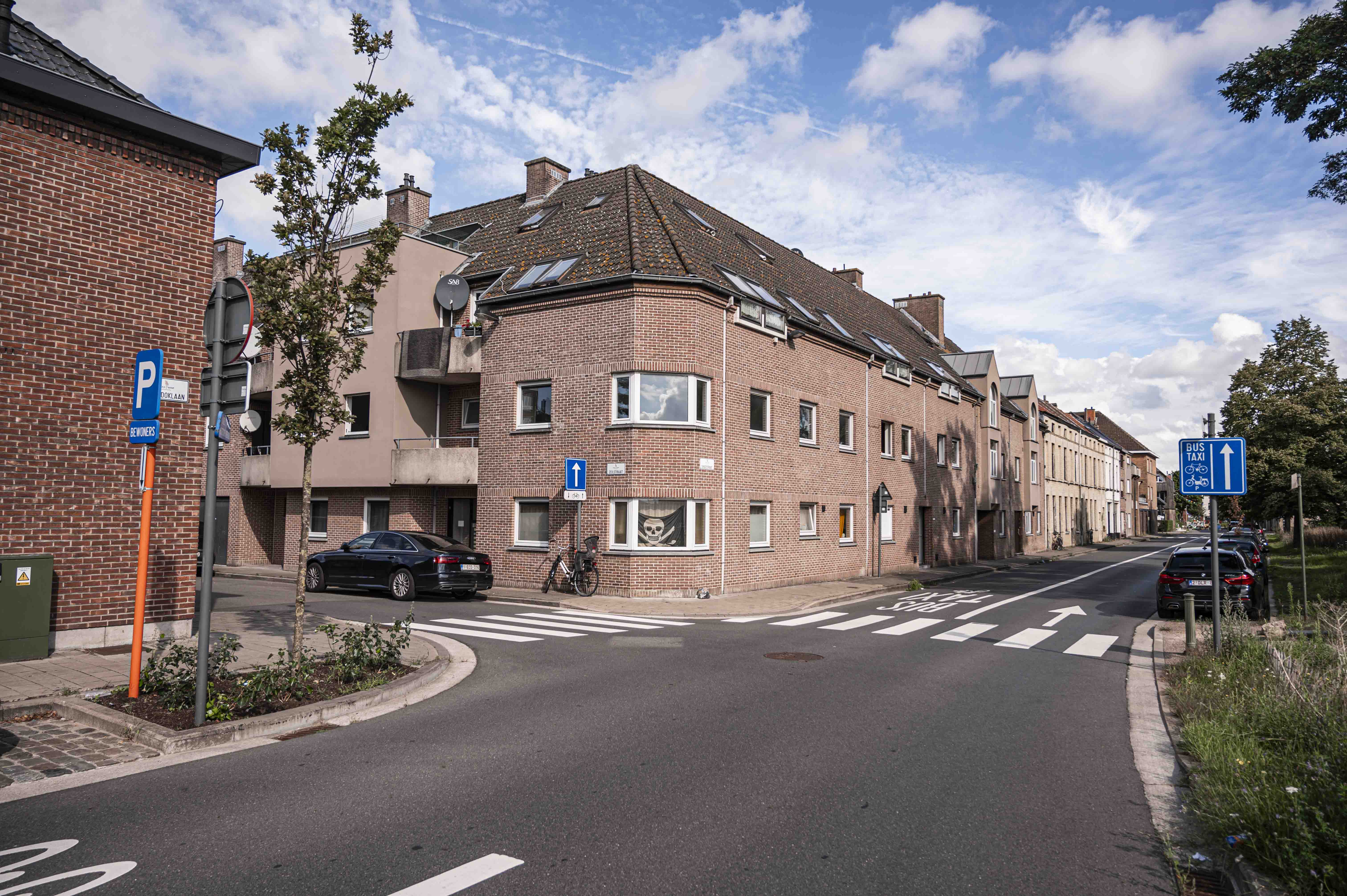 Gevelzicht gebouw Spadestraat 11-15 Gevelzicht gebouw Spadestraat 11-15