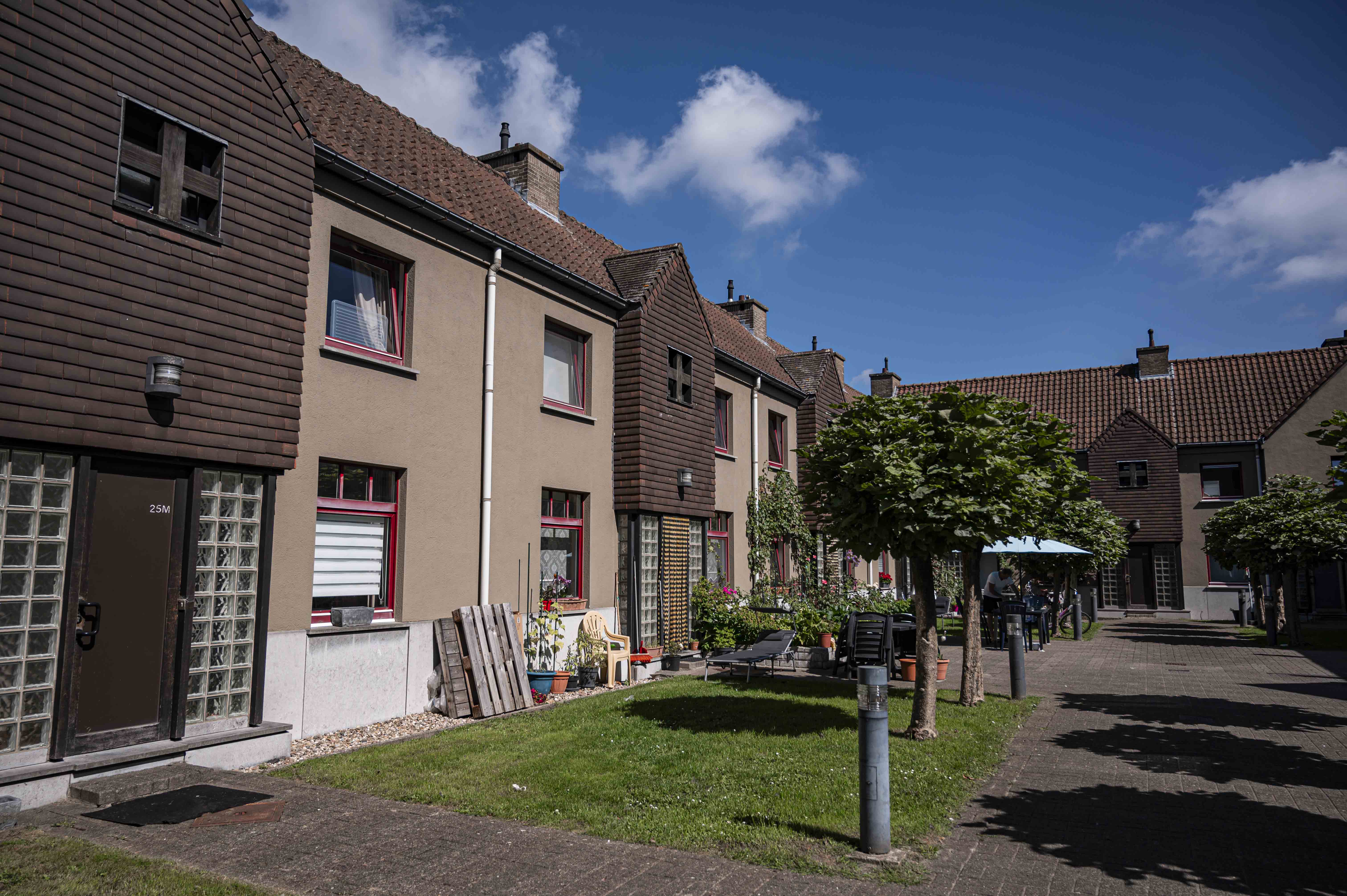 Gevelzicht woningen Terneuzenlaan Gevelzicht woningen Terneuzenlaan