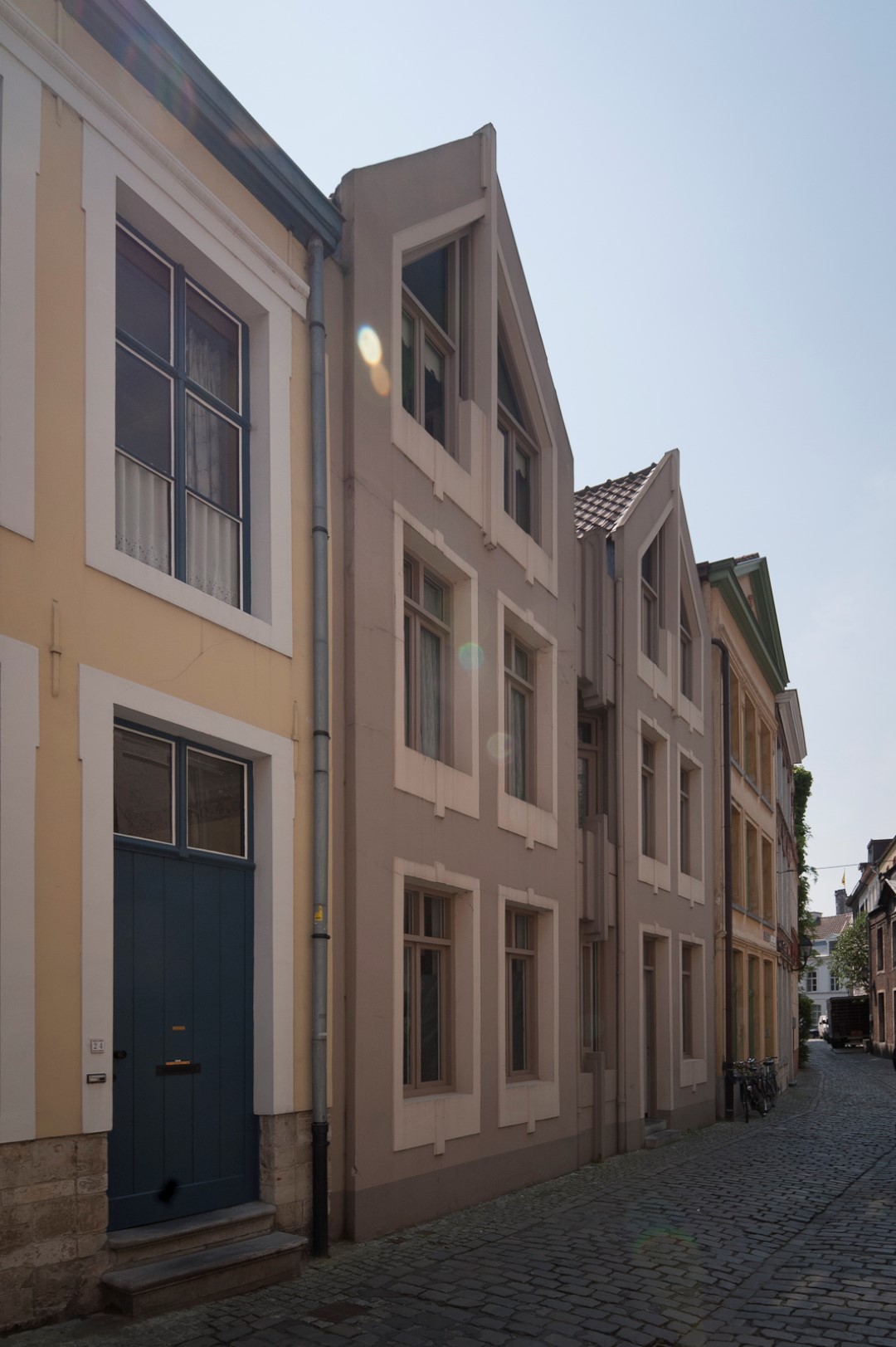 Plotersgracht Gevelbeeld appartementen in de Plotersgracht in het Patershol