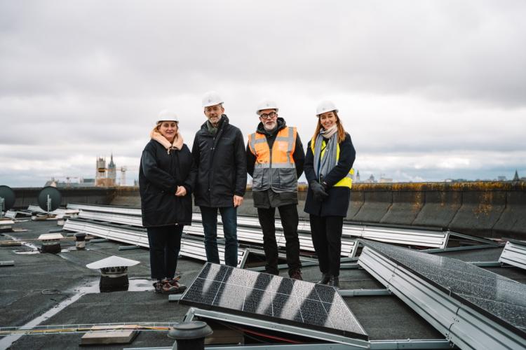 persmoment zonnepanelen Rabot