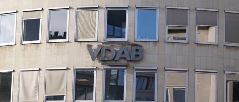 Gebouw met logo VDAB op